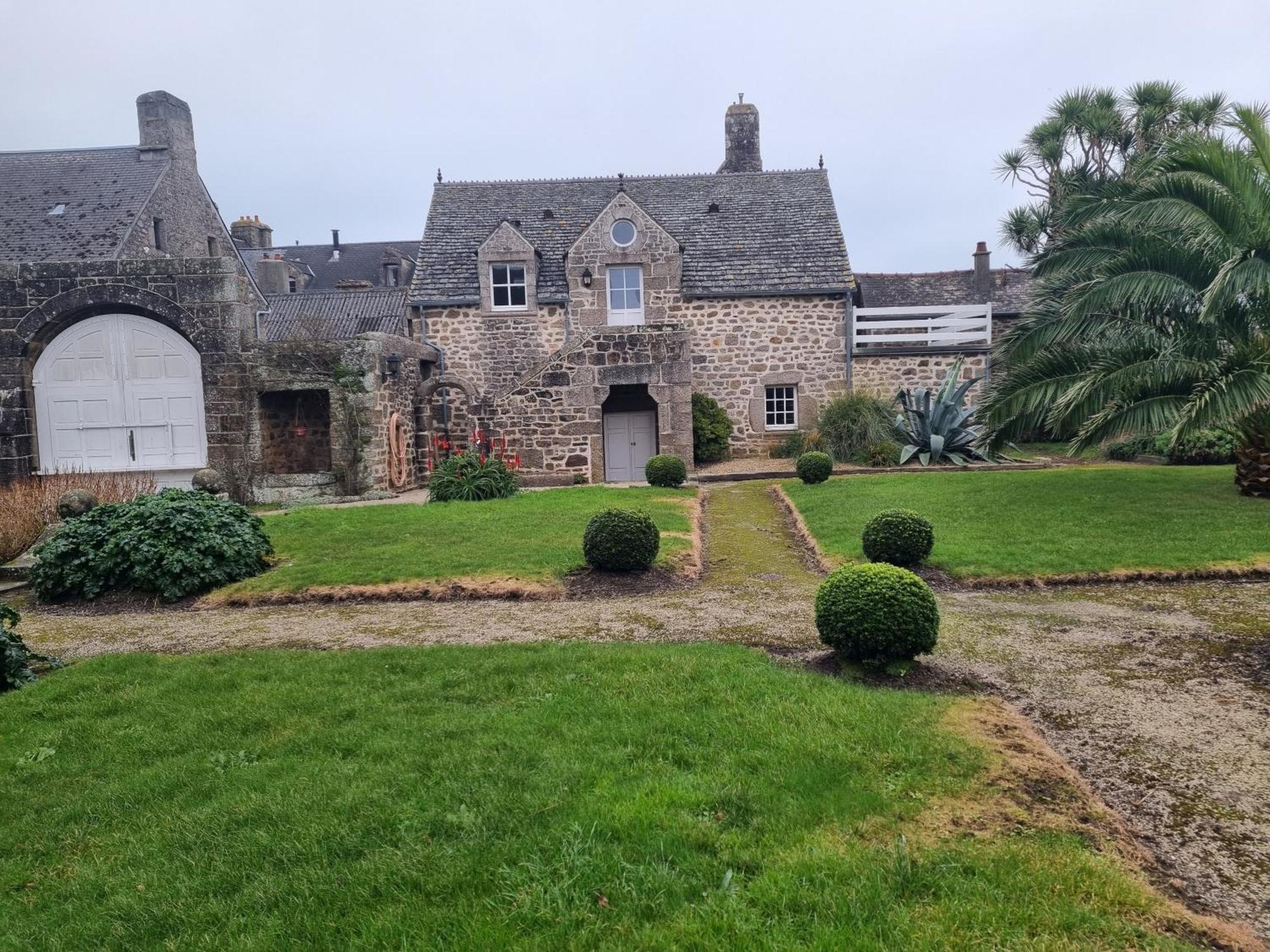 Le Conquerant - Chambres Meublees - Barfleur Exterior foto